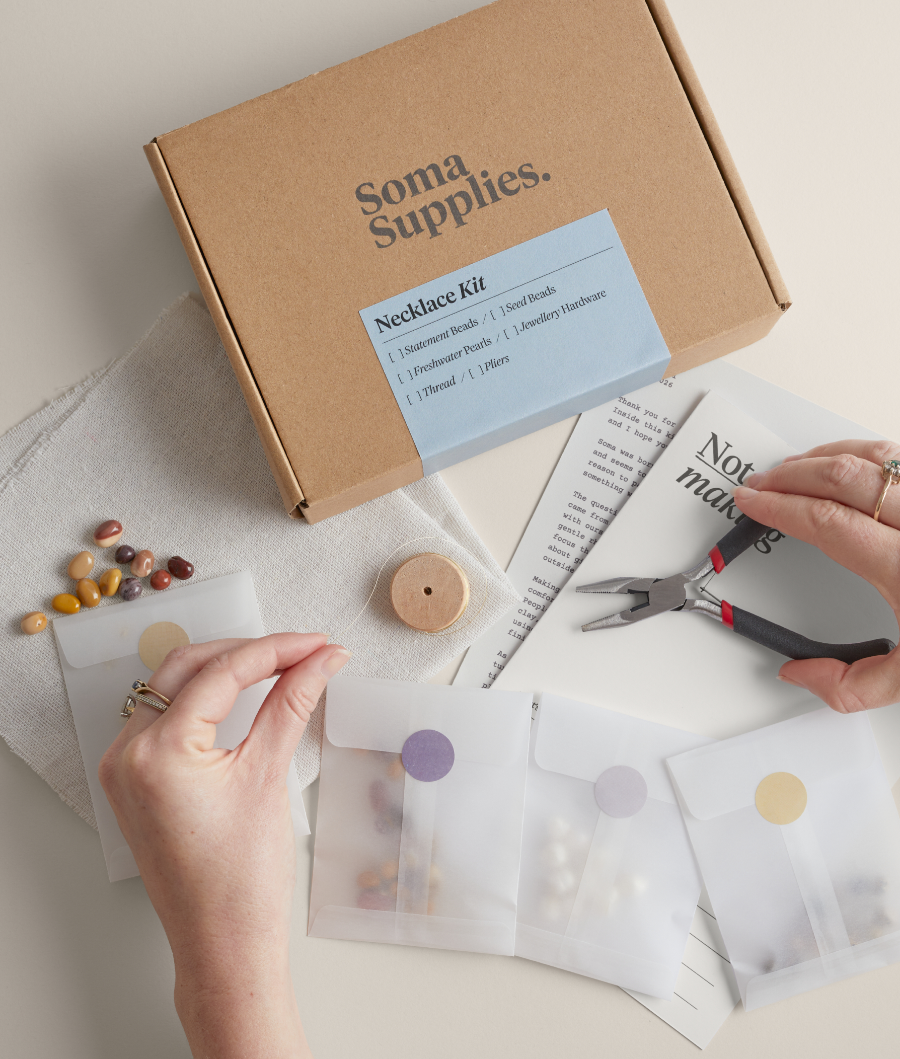 Solene Necklace Kit